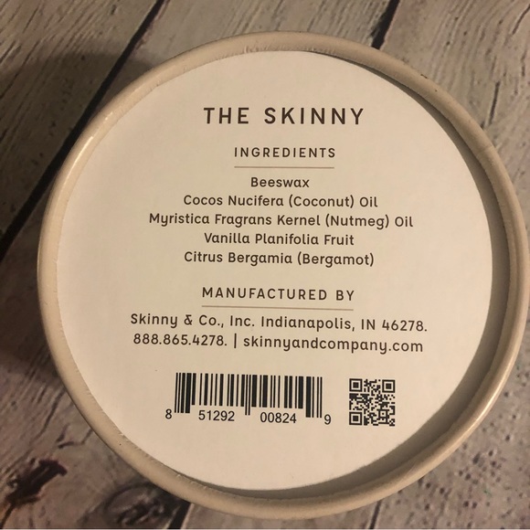The Skinny - Aromatherapy Body Butter, Essential Oil Roller, & Candle Bundle - Picture 9 of 10